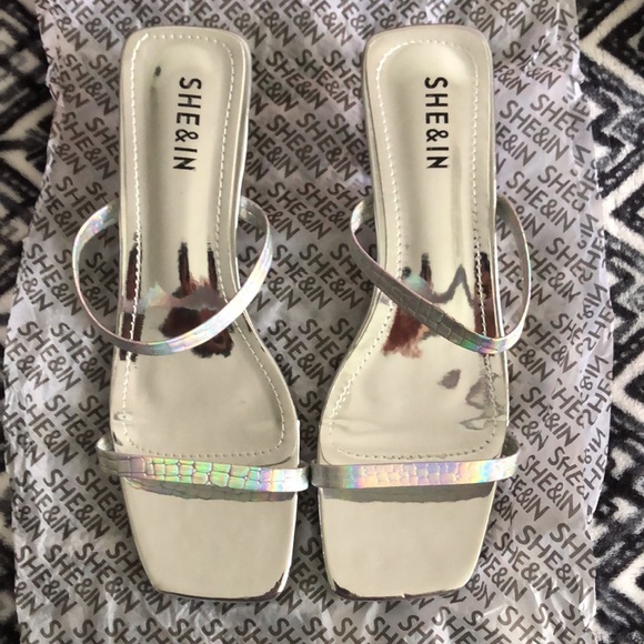 SHEIN Shoes - SHEIN CLEAR HEELED 👡 MULES/SANDALS